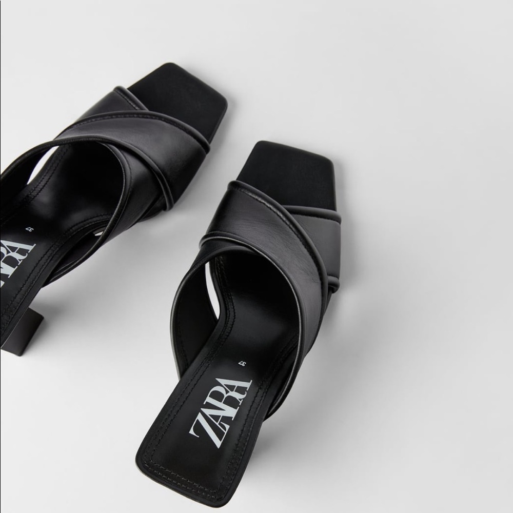 ZARA Soft Leather Heeled Sandals - Picture 4 of 7